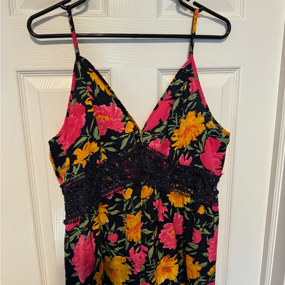 SHEIN Floral Shorts Romper XL - Picture 4 of 7